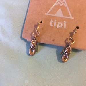 PRICE DROP⬇️⬇️⬇️⬇️ear rings